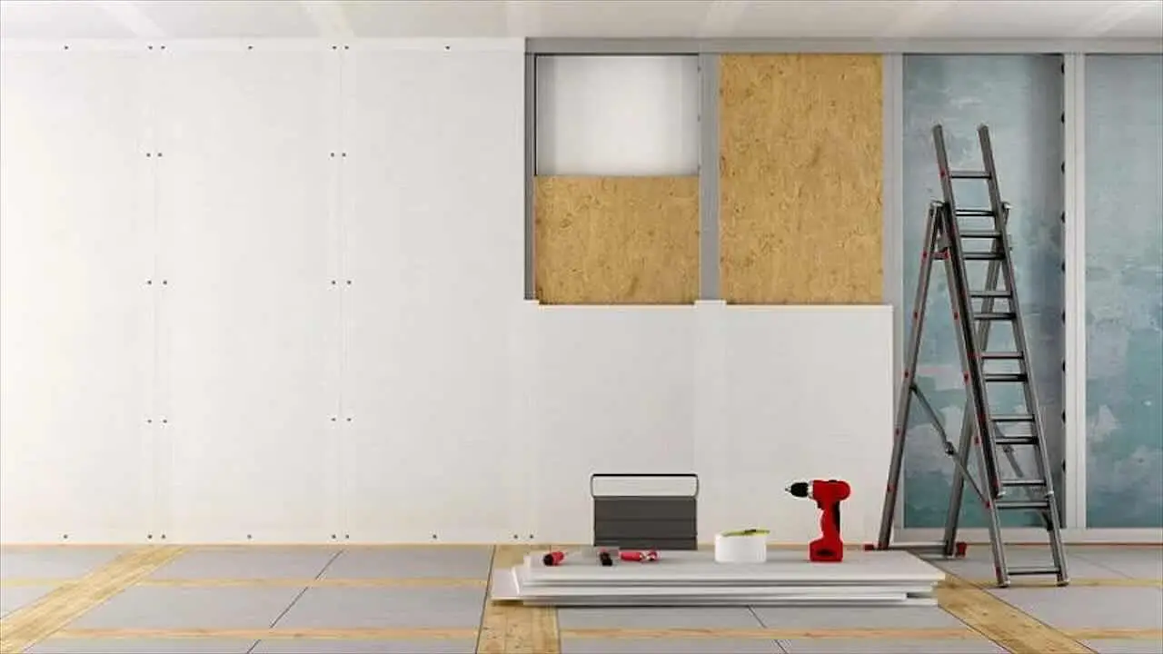 Come si fa a organizzare gli attrezzi del fai-da-te? Il pannello a parete per avere tutto a vista